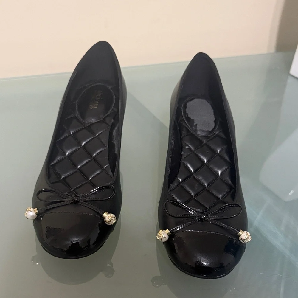 Michael Kors Black Leather Loafers – Size 8 with Pearl Details